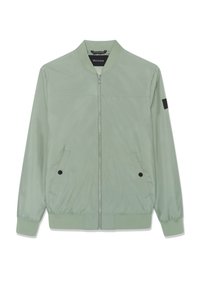 Nevybrané, sea spray