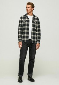 Jeans FREDERICK - Camisa - black/negro - Zalando.es