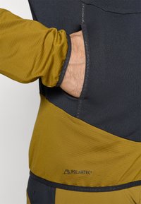 Thumbnail Image 6