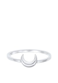 Vékony sávú ezüst gyűrűk, középen félhold díszítéssel. Simább textúra, minimalista design és fényes felület.