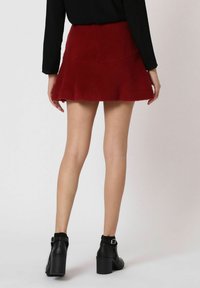Outfitters Nation ACAMPANADA - Falda acampanada - granate