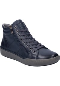 La sneaker montante en cuir marine présente une fermeture éclair, un avant à lacets, une semelle en caoutchouc texturée et des détails de couture minimalistes.
