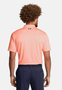 Under Armour SHORT-SLEEVE PERFORMANCE 3.0  - Poloshirt - flare orange