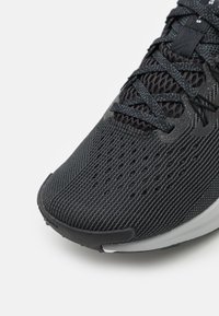 Thumbnail Image 6