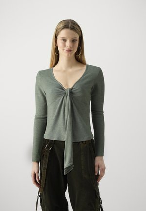 ONLAMERA - Long sleeved top - four leaf clover melange