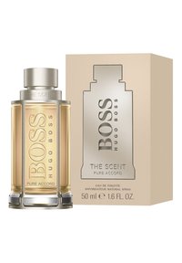 Hugo Boss -parfyymin pullo, suorakaide lasinen, kultaketjut, hopeinen kansi, kirkas neste. Laatikko on vaaleanbeige, jossa on kohokuvioitu teksti ja logo.