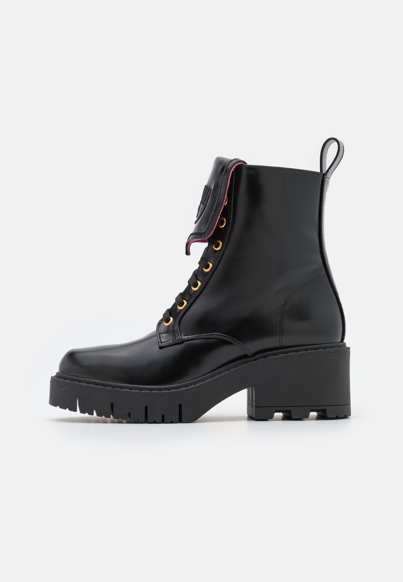 CHIARA FERRAGNI EYELIKE BOOT - Botas de tornozelo com plataforma - black