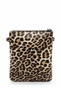 Tasche mit Leopardenmuster aus einer glatten, strukturierten Oberfläche; verfügt über einen oberen Reißverschluss und einen seitlichen Tragegurt für einfachen Transport.