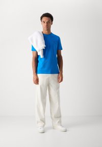 BOSS Camiseta básica - open blue