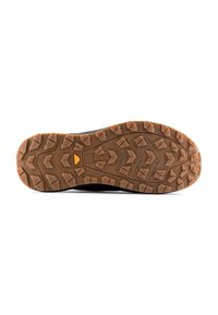 Sole di scarpa nera per esterni con un design robusto e strutturato; presenta una combinazione di gomma testurizzata e una presa color gomma.