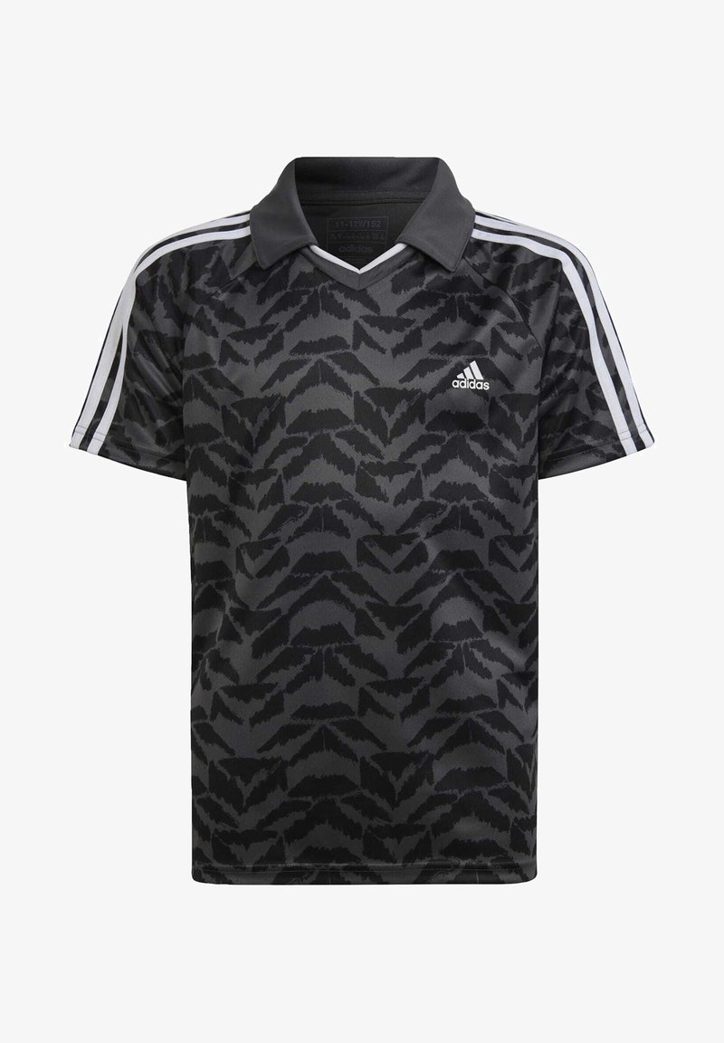 Polo manches courtes noir Adidas avec motif abstrait de feuilles foncées, triples bandes blanches sur les manches et logo Adidas sur la poitrine.