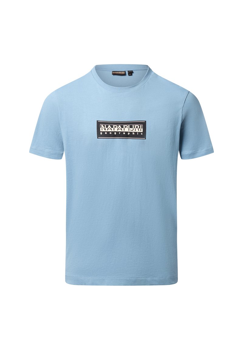 Helles blaues Baumwoll-T-Shirt mit Rundhalsausschnitt. Verfügt über einen rechteckigen schwarz-weißen Grafikdruck mit "NAPAPIJRI" und "geographic."