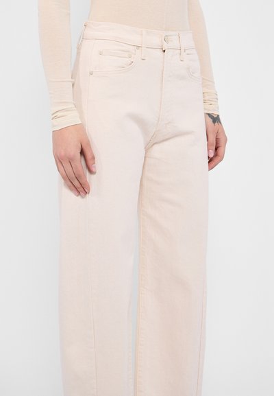 Mother THE HALF PIPE ANKLE - Džinsi ar platām starām - off-white