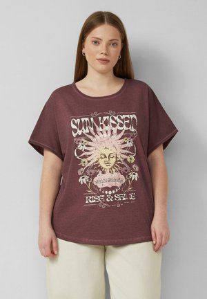 QS - T-shirt z nadrukiem
