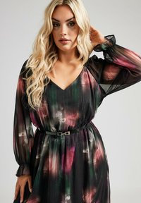 Yours Clothing FLORAL  - Vapaa-ajan mekko - black