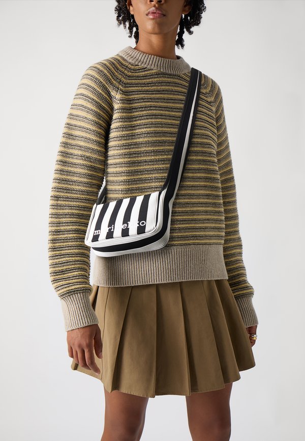 MINI SHOULDERBAG MERIROSVO - Umhängetasche