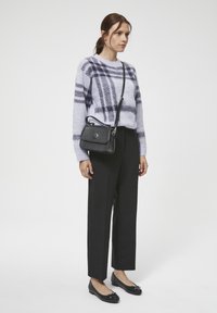 RYŁKO GMU_LQ - Baleriny