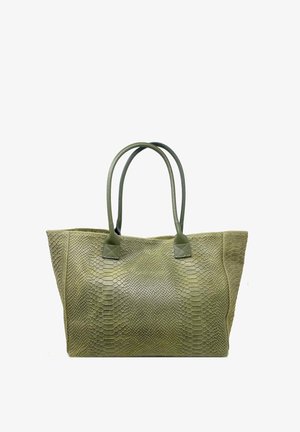 Oliivinvihreä kantolaukku, jossa on teksturoitu käärmeennahkakuosi, varustettu kaksilla kahvoilla ja suorakulmaisella muotoilulla, valmistettu kestävästä materiaalista.