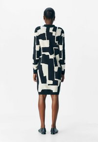 Object OBJRAY DRESS - Stickad klänning - black