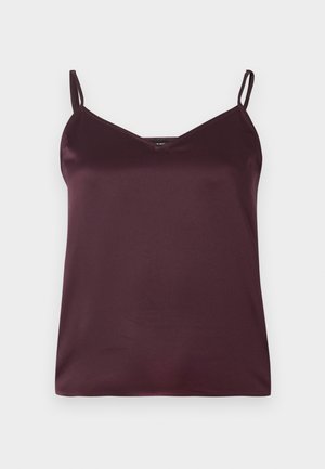 Burgunderfarget satin cami-top med tynne, justerbare stropper og V-hals. Glatt tekstur, enkelt design og ingen synlige mønstre eller detaljer.
