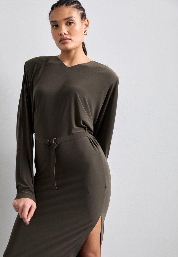 DOLMAN V NECK SIDE SLIT GOWN  - Cocktail dress / Party dress - espresso4