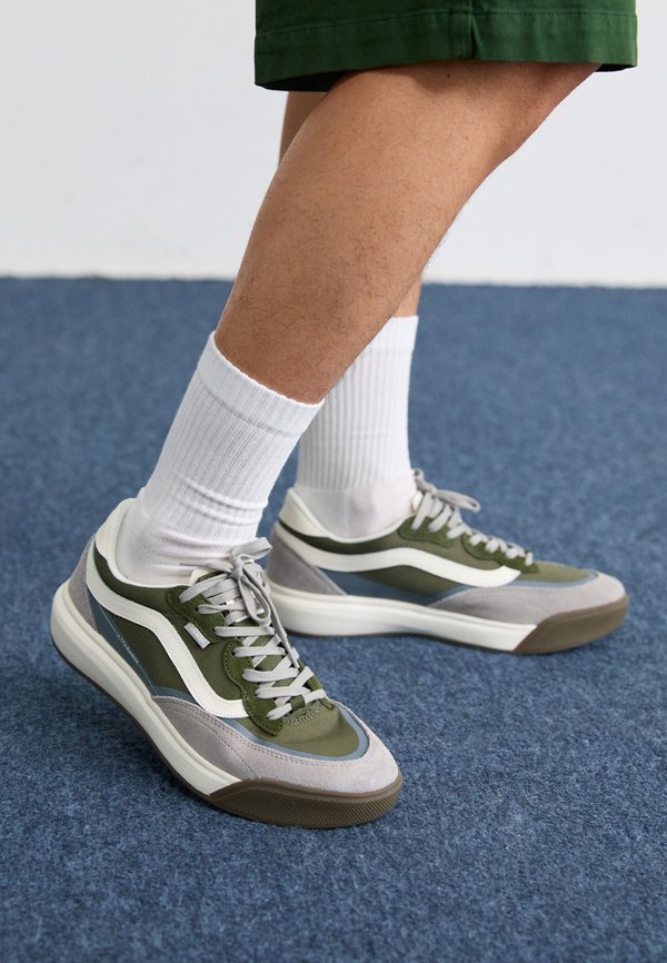 MTE ULTRARANGE 2.0 SE UNISEX - Trainers - olive3