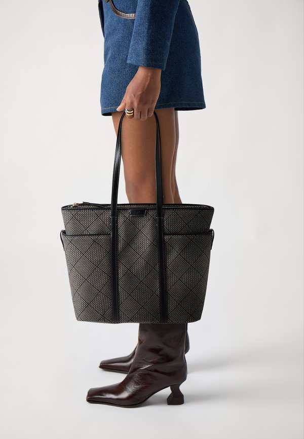 BROOKE  - Shopping Bag