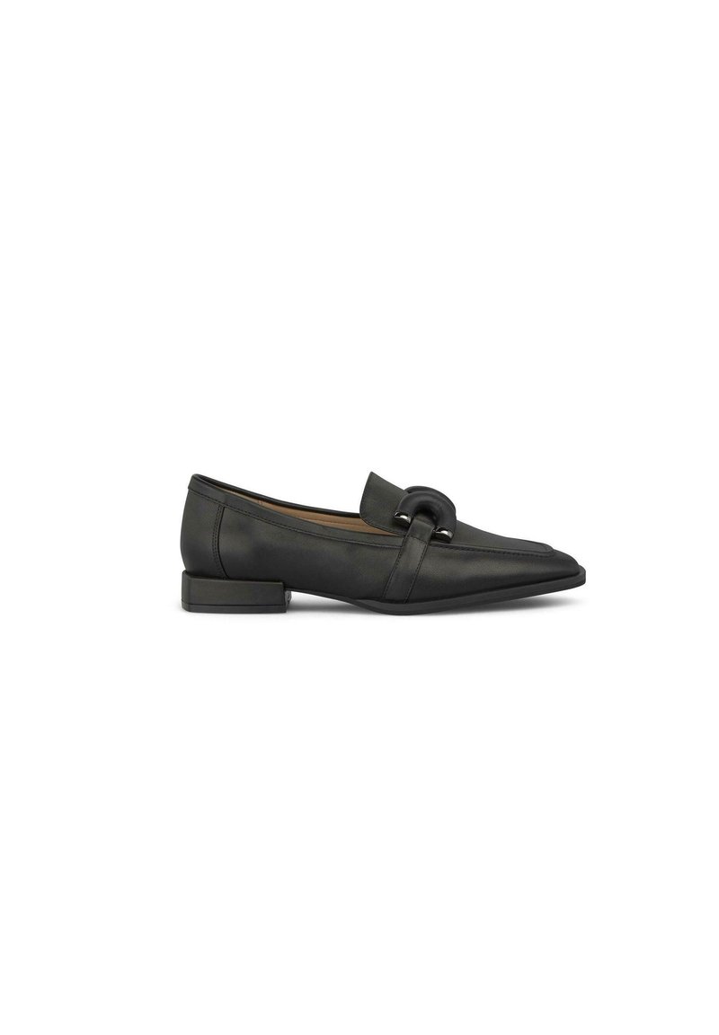 Mocassins en cuir noir avec un design à bout pointu, dotés d'une sangle décorative et d'accents en quincaillerie. Talon bas, en bloc, texture lisse.