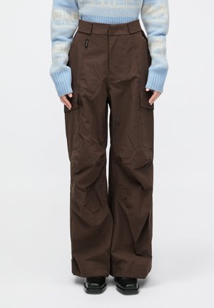 SKI CAPSULE W TRYVANN TROUSERS - Παντελόνι cargo -  brown