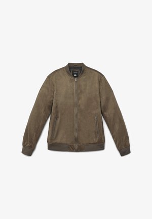 Giacca bomber in camoscio verde oliva con polsini e orlo a coste, dotata di due tasche frontali con zip e colletto rotondo. Taglia XL.