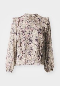 Blusa floreale a maniche lunghe con collo alto, dettagli arricciati e chiusura con coulisse. I colori includono beige, rosa e motivi blu scuro.