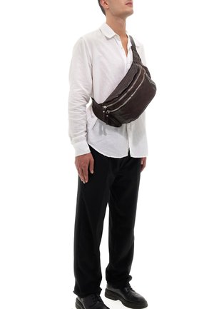 Campomaggi SANTARCANGELO - Riñonera - moro