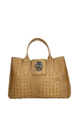 Sac à main marron clair à texture crocodile avec deux poignées et fermeture à clip argentée sur le rabat avant.