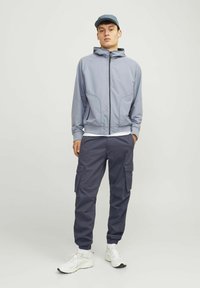Jack & Jones JPSTKANE JJNOAH  granatowy