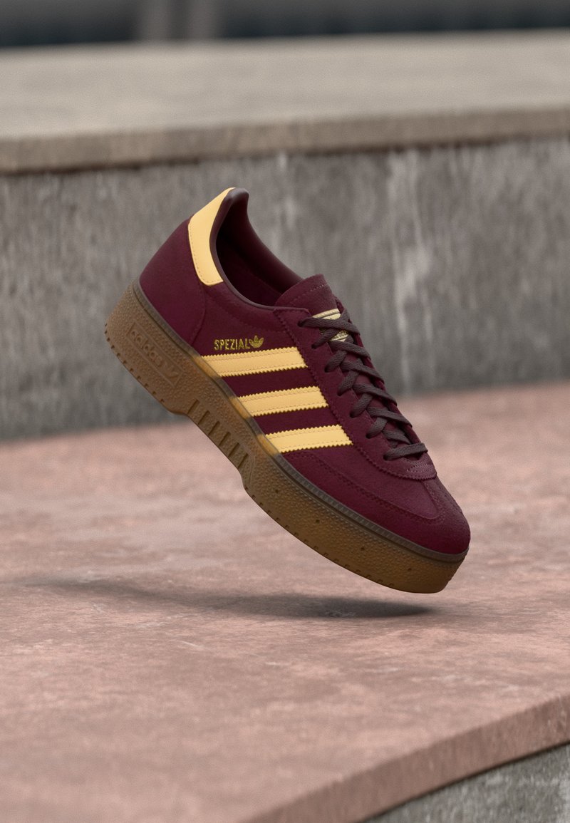 adidas Originals HANDBALL SPEZIAL BOLD maroon/orange tint/bordeaux