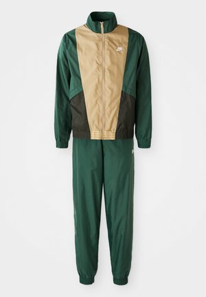 Nike Sportswear CLUB - Survêtement - fir/sequoia/parachute beige