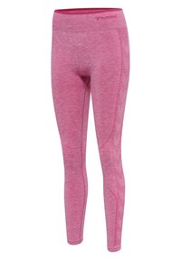 Růžové sportovní legíny s hladkou strukturovanou látkou. Mají široký pás a zahnuté švy pro lepší přizpůsobení a pohodlí.