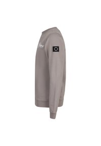 Grijze sweatshirt met een ronde hals, ribgebreide mouwen en onderkant. Heeft een zwarte patch op de mouw met een circulair ontwerp. Soepele textuur.