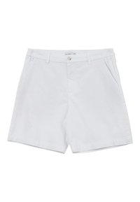 Shorts en coton blanc avec fermeture à bouton, deux poches latérales et détails cousus au niveau de l'ourlet. Design classique avec une texture lisse.