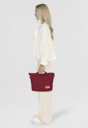 Fjällräven VARDAG - Taška s příčným popruhem - ox red