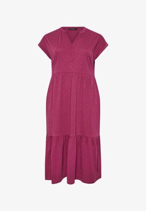 Kortemouwen, knielange, felroze jurk met V-hals, geplooide taille en gespreide ruches aan de zoom.