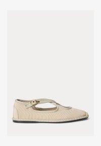 Nije odabrano, natural