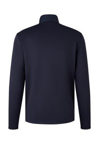 Tmavě modrá dlouhá bunda s vysokým límcem, bezšvovými boky a hladkou strukturou; má minimalistický design bez viditelného hardwaru.