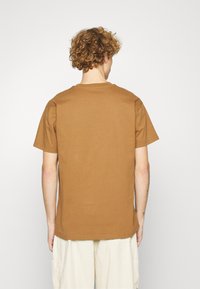 Carhartt WIP AMERICAN SCRIPT - Basic T-shirt - hamilton brown