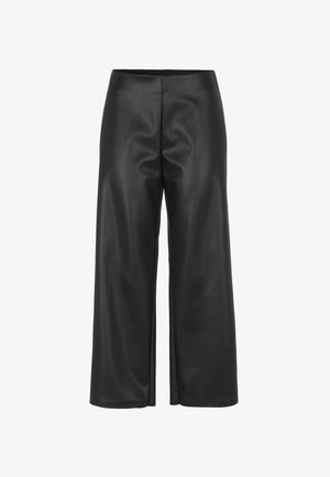 Zwarte neplederen culottes met een gladde textuur, wijd-uitlopende ontwerp en een centrale naad, voorzien van een elastische tailleband voor comfort.
