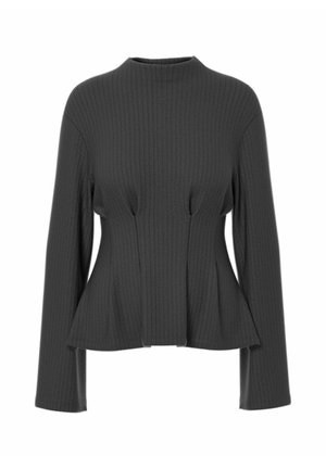 Sötétszürke bordázott hosszú ujjú pulóver, testhez simuló derékkal és enyhén bővülő szegéllyel, magas, kerek nyakkivágással.