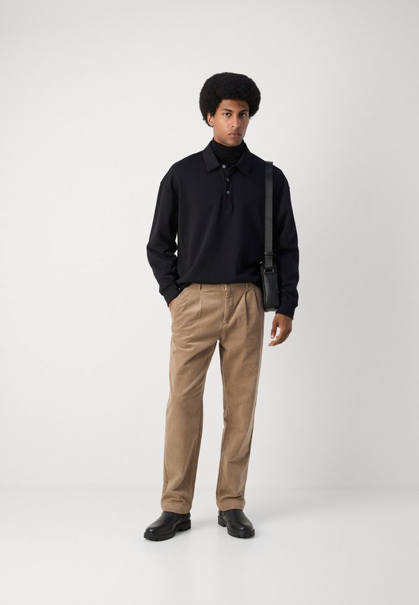 WIDE FIT PANTS - Trousers - light sand4