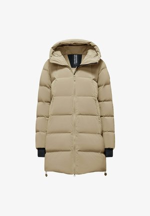 Khaki puchowa kurtka z zamkiem z przodu, dużym kapturem i czarnymi akcentami na mankietach. Posiada pikowaną strukturę oraz ściągacz u dołu, umożliwiający dopasowanie.