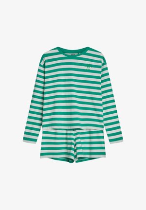 Zielono-białe pasiaste piżama składające się z długiego rękawa i szortów. Wykonane z miękkiego materiału o luźnym kroju, z małym graficznym detalem.