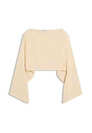 Beige cropped strikket sweater med brede, lange klokkeærmer og en let bådudskæring.
